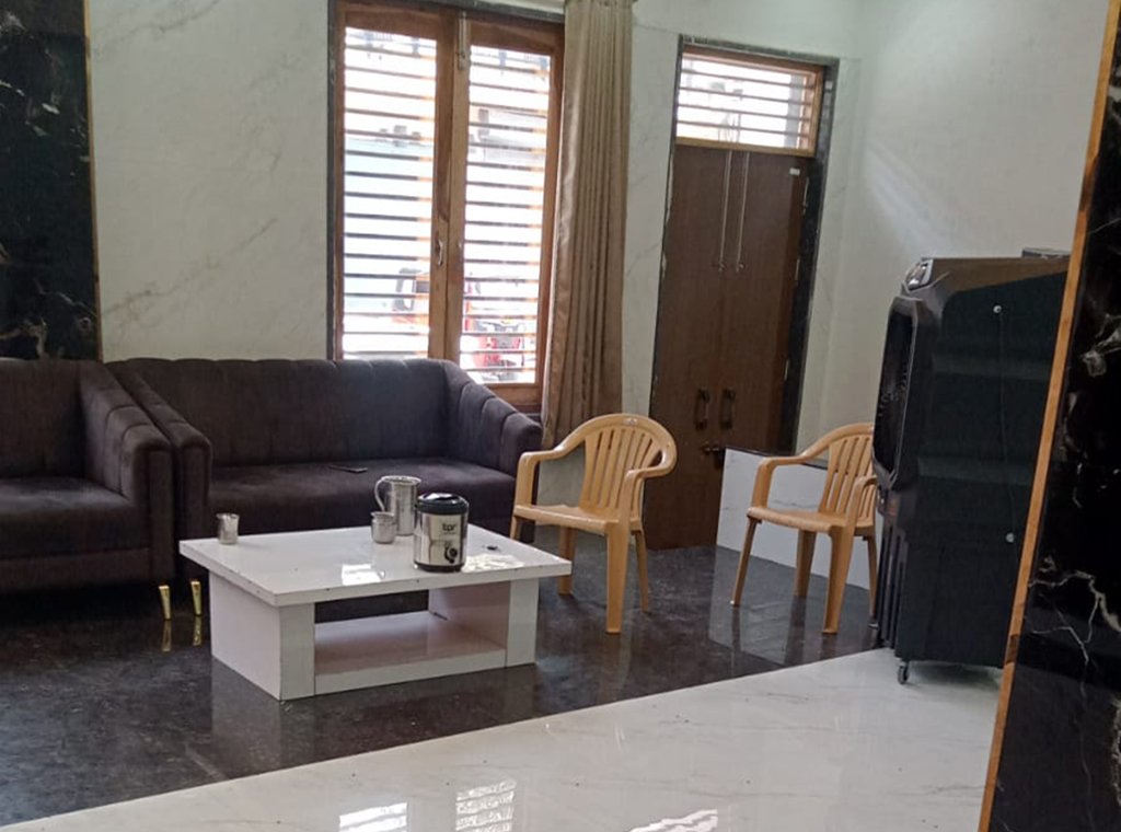 Radha Damodar Guest House, Mathura